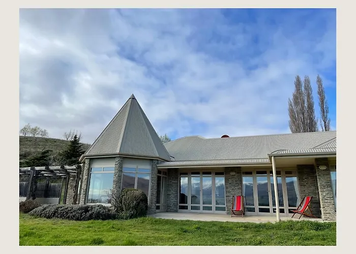 Arthur\'S House At Carrick Winery